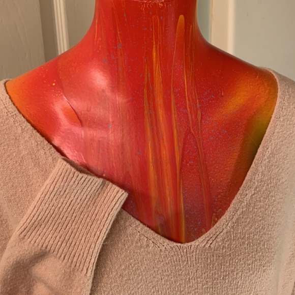 WISHLIST Soft Oversized Light Pink Sweater - Picture 5 of 10